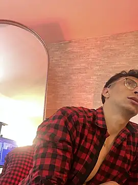 ApoloCruzのライブXXXチャット