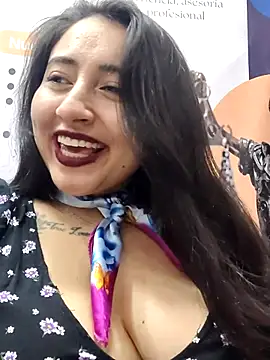 _Sarah-Office1 ওয়েবক্যাম শো