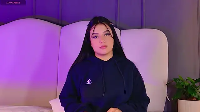 BrunaMonroee's Live XXX Chat