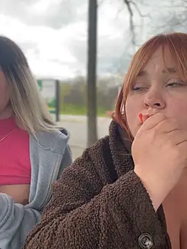 SweetCuteGirls1023: διαδικτυακό σόου στην κάμερα