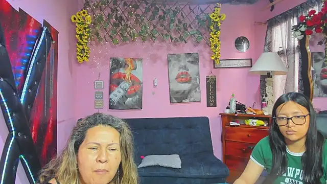 Chatroom XXX en direct de lesbiancuple