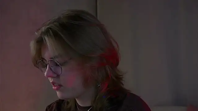 MelodyBaur live XXX chat