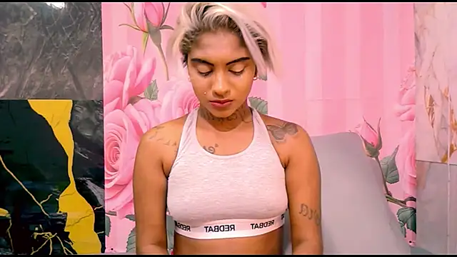 دردشة indian_barbie الجنسية المباشرة