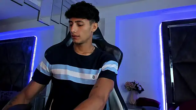 MaxiimoRomano_ Chat XXX live