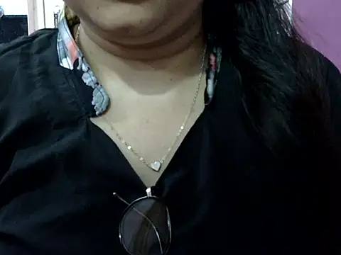 Cute_Aliyaa Live XXX-Chat