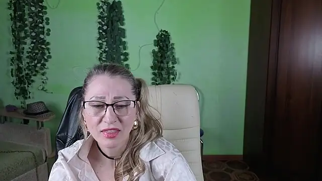 Habibi_Honeyy's Live XXX Chat