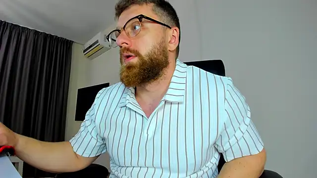 Findom_guy – Naživo XXX chat