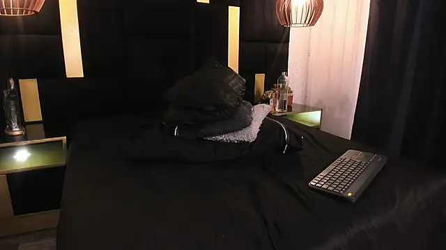 Chat +18 de Lucio__Fox ao vivo