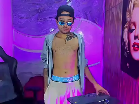 Josh_Hot_Sex – Kamerová šou