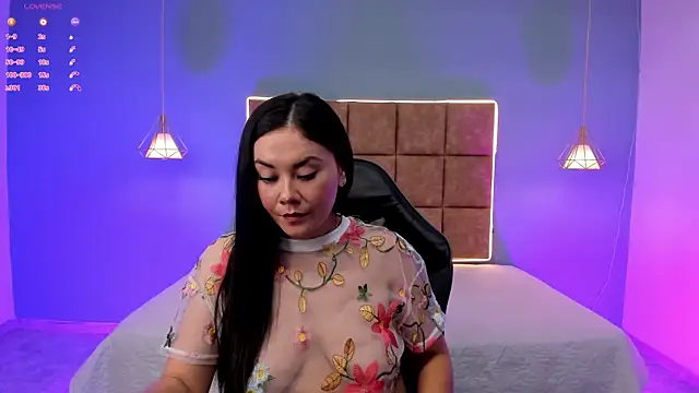 Natalia_Saenz_'s Live XXX Chat