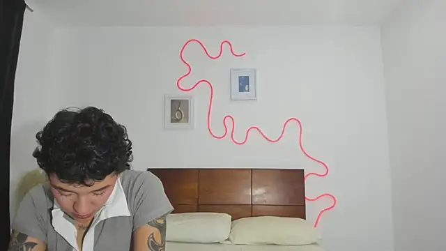 hardcoreheat_ind's Live XXX Chat