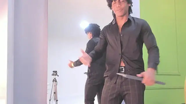 Show modela axel_silva4 na web-kameri