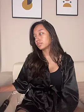 Pertunjukan Kamera Web DianaHopson