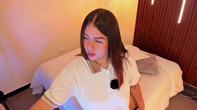 ArianaBaker's Live XXX Chat