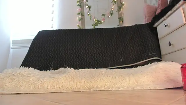 Bella_desi_'s Live XXX Chat