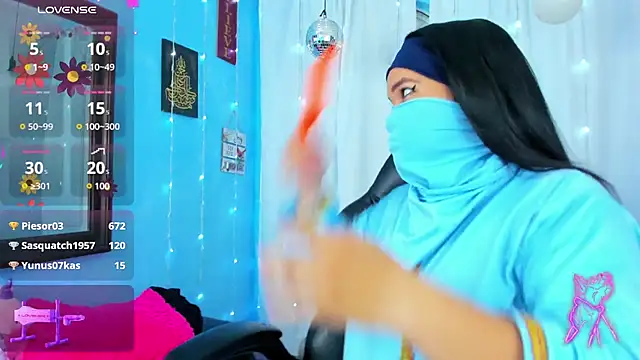 Falak-Yasin: απευθείας συνομιλία ΧΧΧ