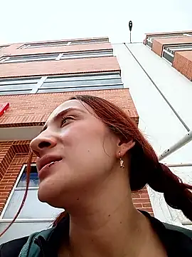 Samyra_Biker12 网络视讯表演