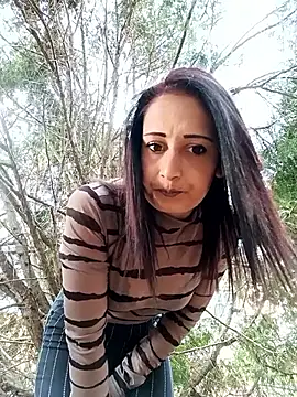 Show modela Alina03210 na web-kameri