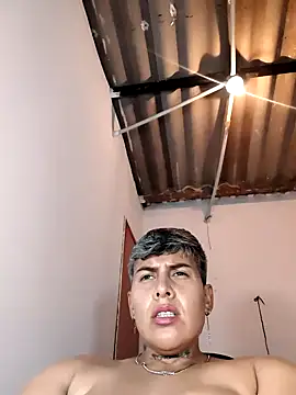 XXX chat uživo modela Yessi_rousse