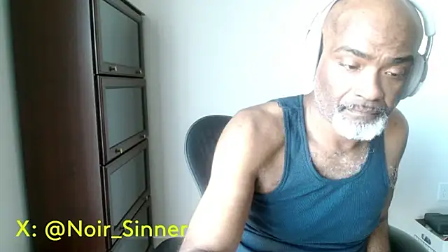 sinnernoir: онлайн-секс-чат