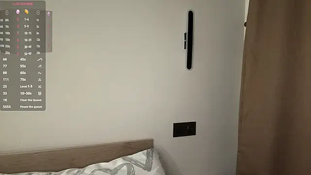 Chat XXX en directo de Ur_neighbor_Kira