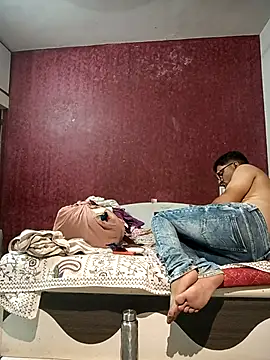 DancingCylinder Pertunjukan Webcam