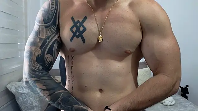 Вебкам-шоу Isaac_Carter