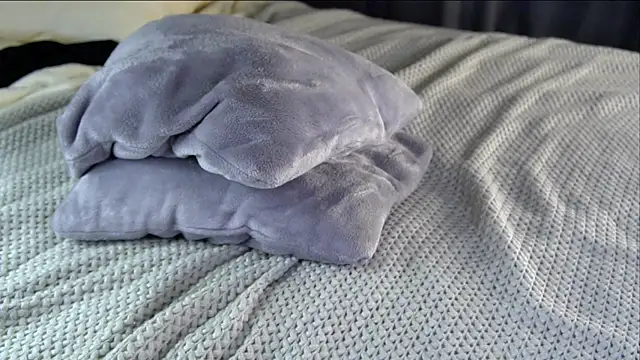 NelleMihalko Chat XXX live