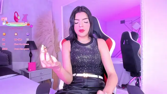 KarelyMitchel's Live XXX Chat