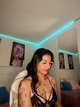 Chatroom XXX en direct de SamathaMay