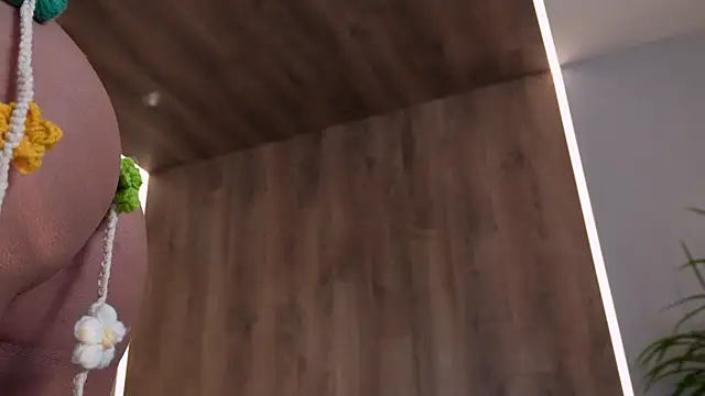 Chatroom XXX en direct de NaomiSainz