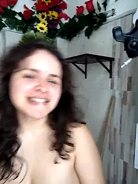 SeleneLuminari8のライブXXXチャット