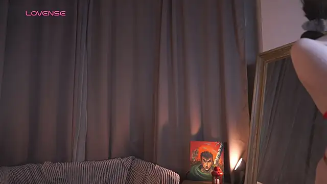 دردشة EvaDowe الجنسية المباشرة