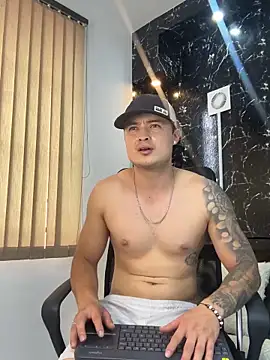 Show modela Alexander_ferre na web-kameri