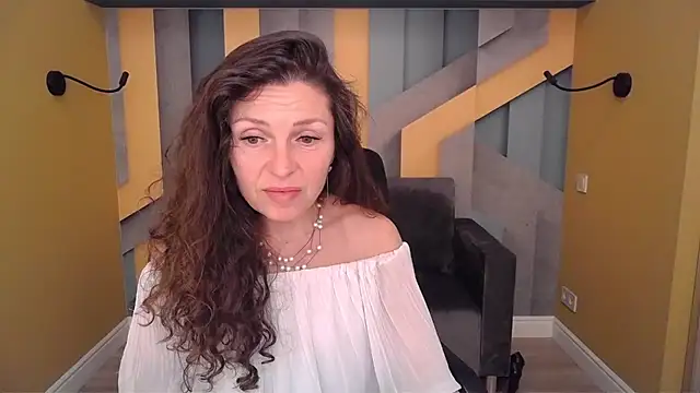 EllaLong: онлайн-секс-чат