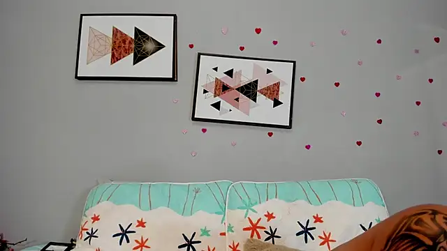 PauleteW10's Live XXX Chat