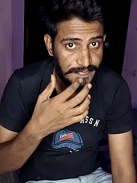 HotXKrish Show in webcam