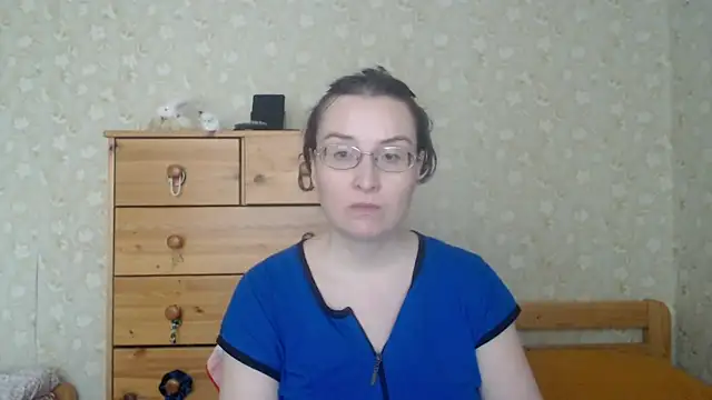 Smart_Rose élő XXX-chatje