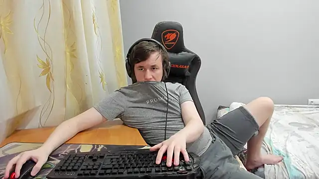 iliaskrislove – Kamerová šou