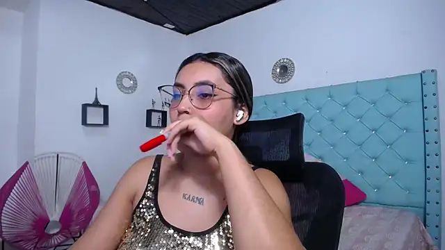 kathe-mills235's Live XXX Chat