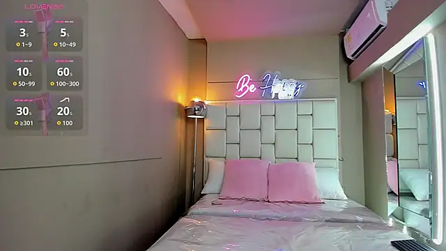 Cloy07's Live XXX Chat