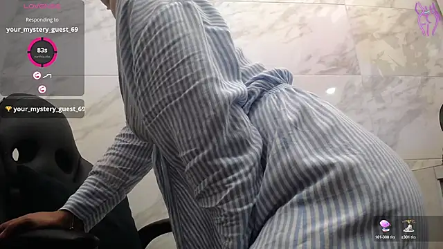 XXX chat uživo modela kyra_jeet