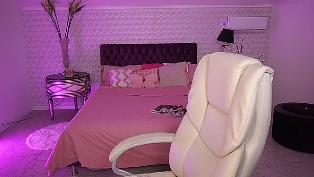 عرض كام DawnGwin