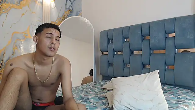 SEXY_BIG_COCK Adlı Modelin Web Kamerası Şovu