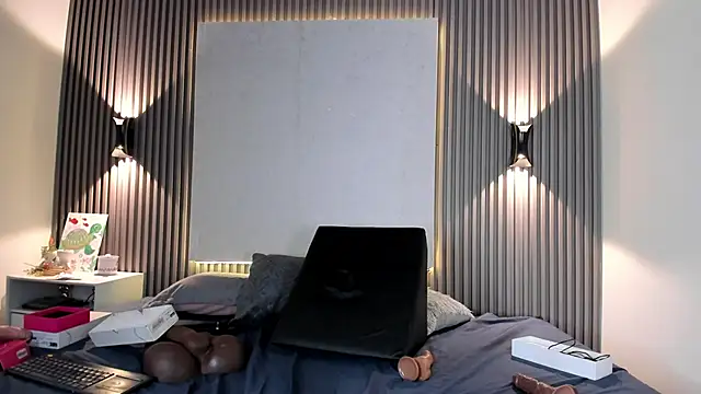 Zafiiraa Chat XXX live