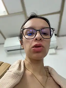 Show de Soy_Sara7 na webcam