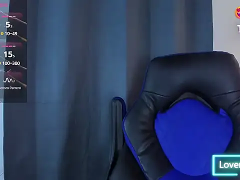 Max_hotlatin2 webkamerás műsora