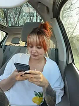 ObviouslyPeachy's Webcam Show