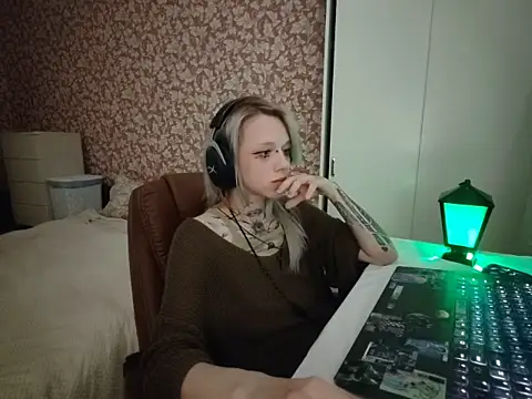 Онлайн чат XXX StijenaHunt