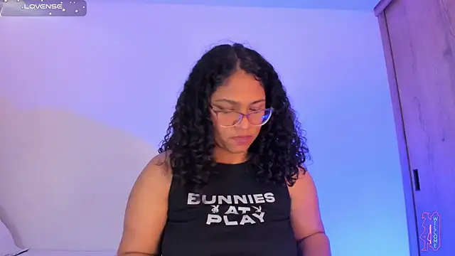 iriss_25's Live XXX Chat